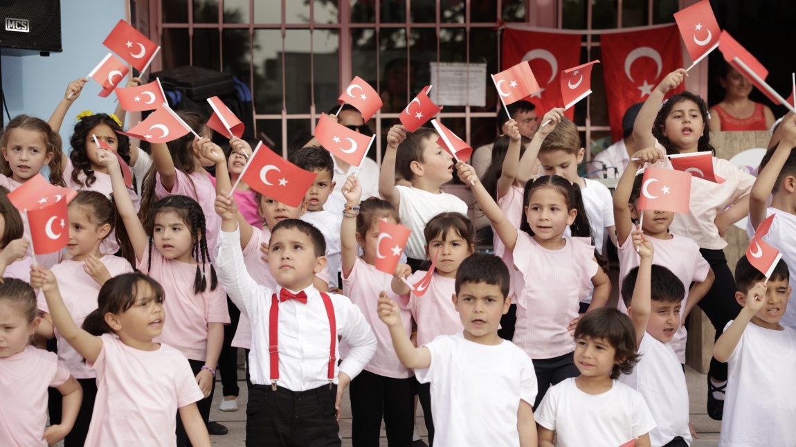 23 NİSAN ULUSAL EGEMENLİK VE ÇOCUK BAYRAMI ÇOŞKUYLA KUTLANDI